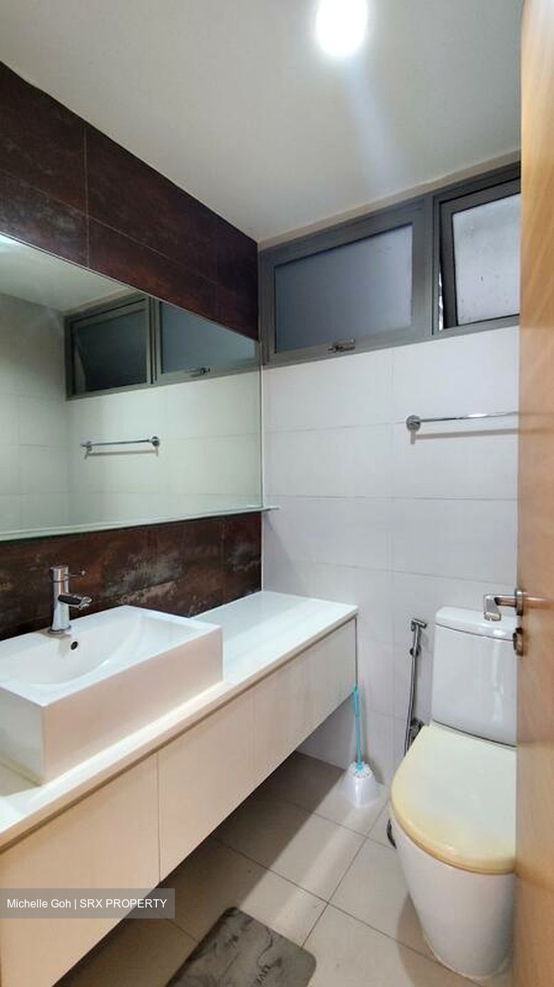 Centro Residences (D20), Condominium #504557571